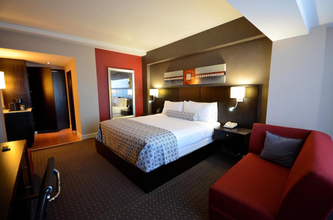 Armon Plaza Montreal Airpt, Trademark Collection By Wyndham Eksteriør bilde